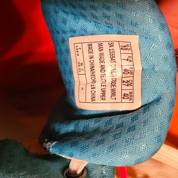 Sketcher Uno 2 Sneakers - Picture 8 of 9